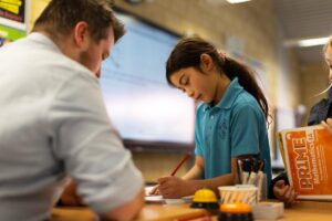 teaching students how to learn Tips for teaching students ‘what to learn’ and ‘how to learn’ during